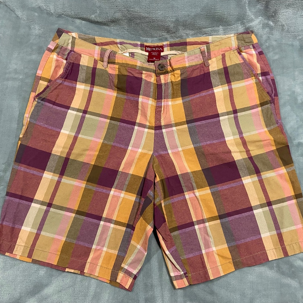 Women's Plaid Shorts